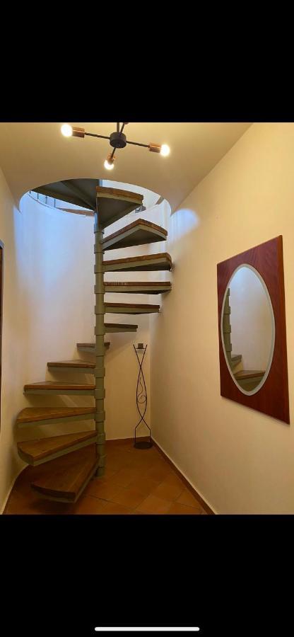 Delfi'S Cozy Maisonette Room photo
